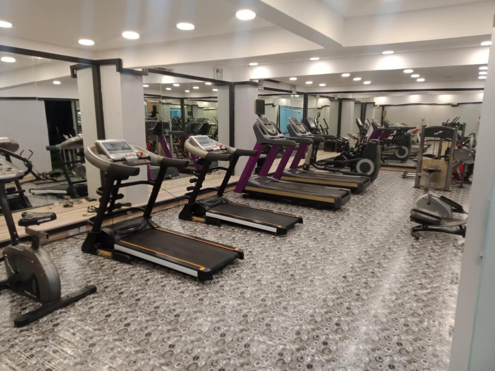 Al Hussam Hotel Apartments Rusayl Exteriér fotografie