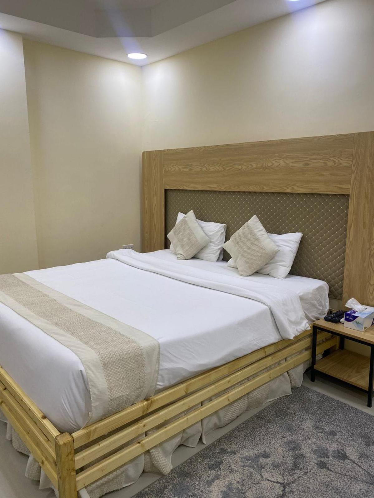 Al Hussam Hotel Apartments Rusayl Exteriér fotografie