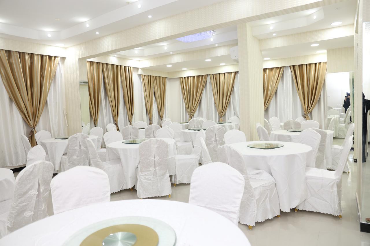 Al Hussam Hotel Apartments Rusayl Exteriér fotografie